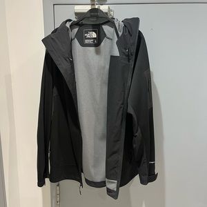 The North Face wind break Jacket